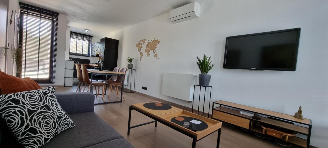 Appartement Casa Del Bosque à Maasmechelen Extérieur photo